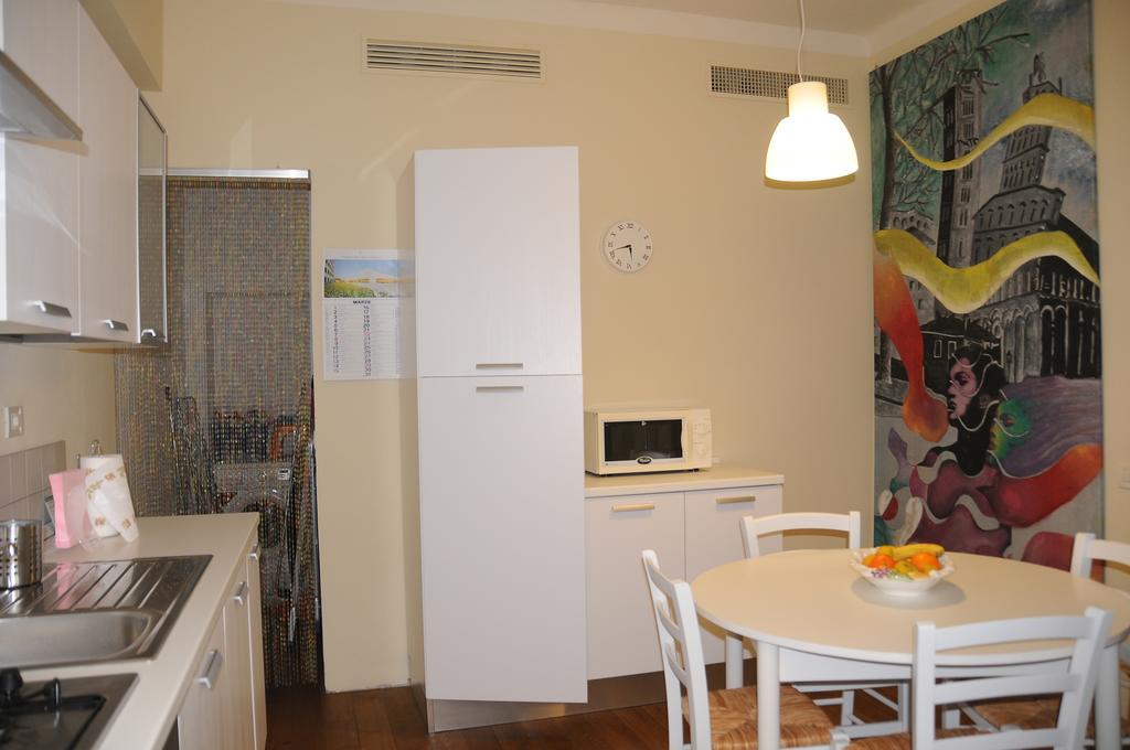 Serena Apartment Lucques Chambre photo
